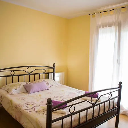 Beautiful Holiday House Emma With Private Pool Nyaraló Kanfanar